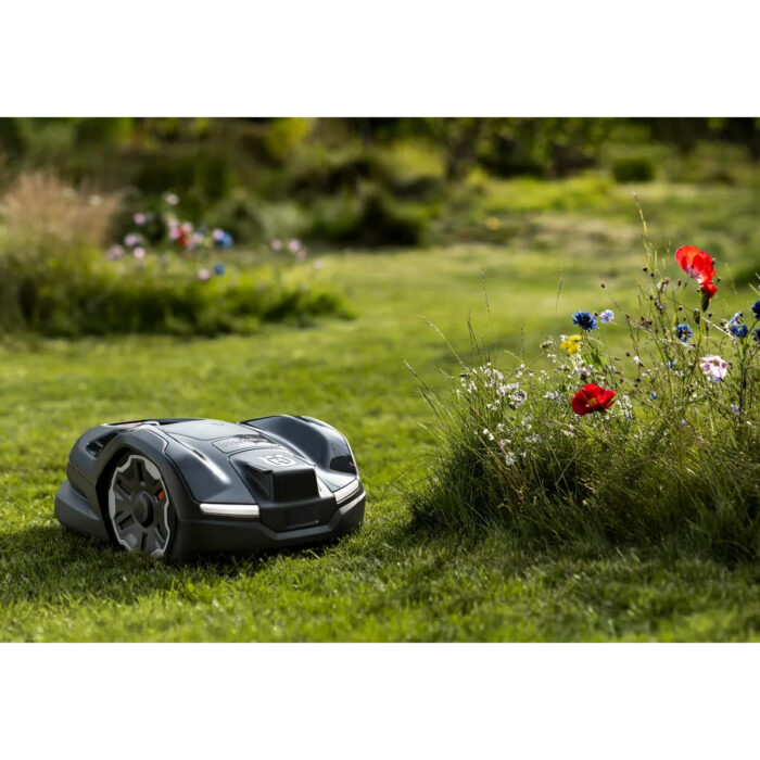 HUSQVARNA AUTOMOWER ® 405XE NERA
